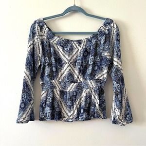 Pink Rose Blue White L/S Peplum Top size Large